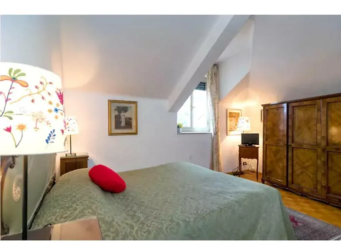 Luna Sui Tetti * 산타마르게리타리구레